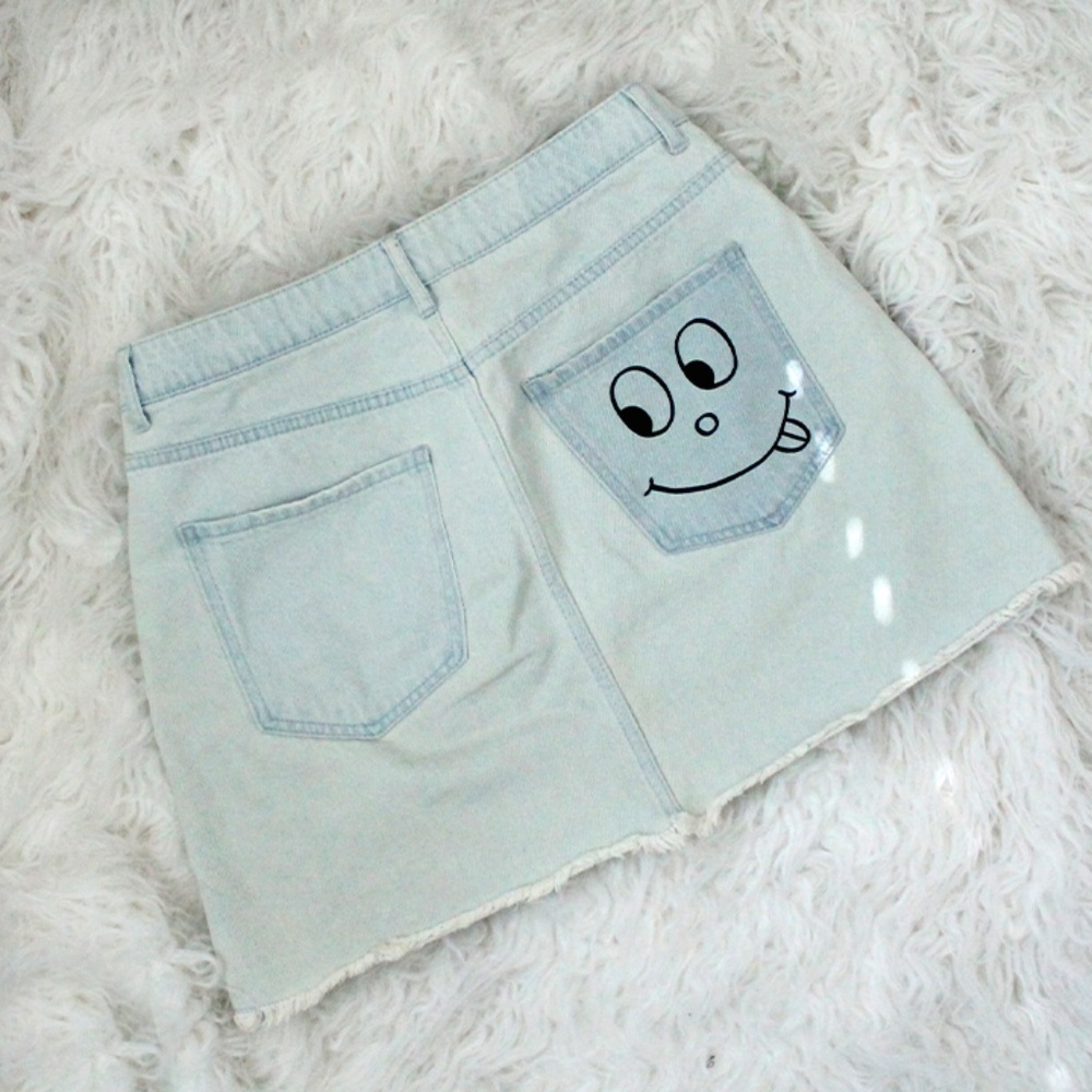 Forever 21 Jeans Skirt Silly Face‎